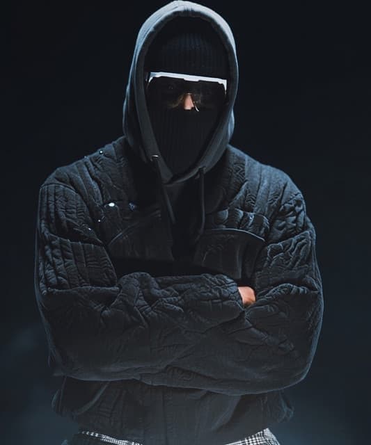 Naazuk